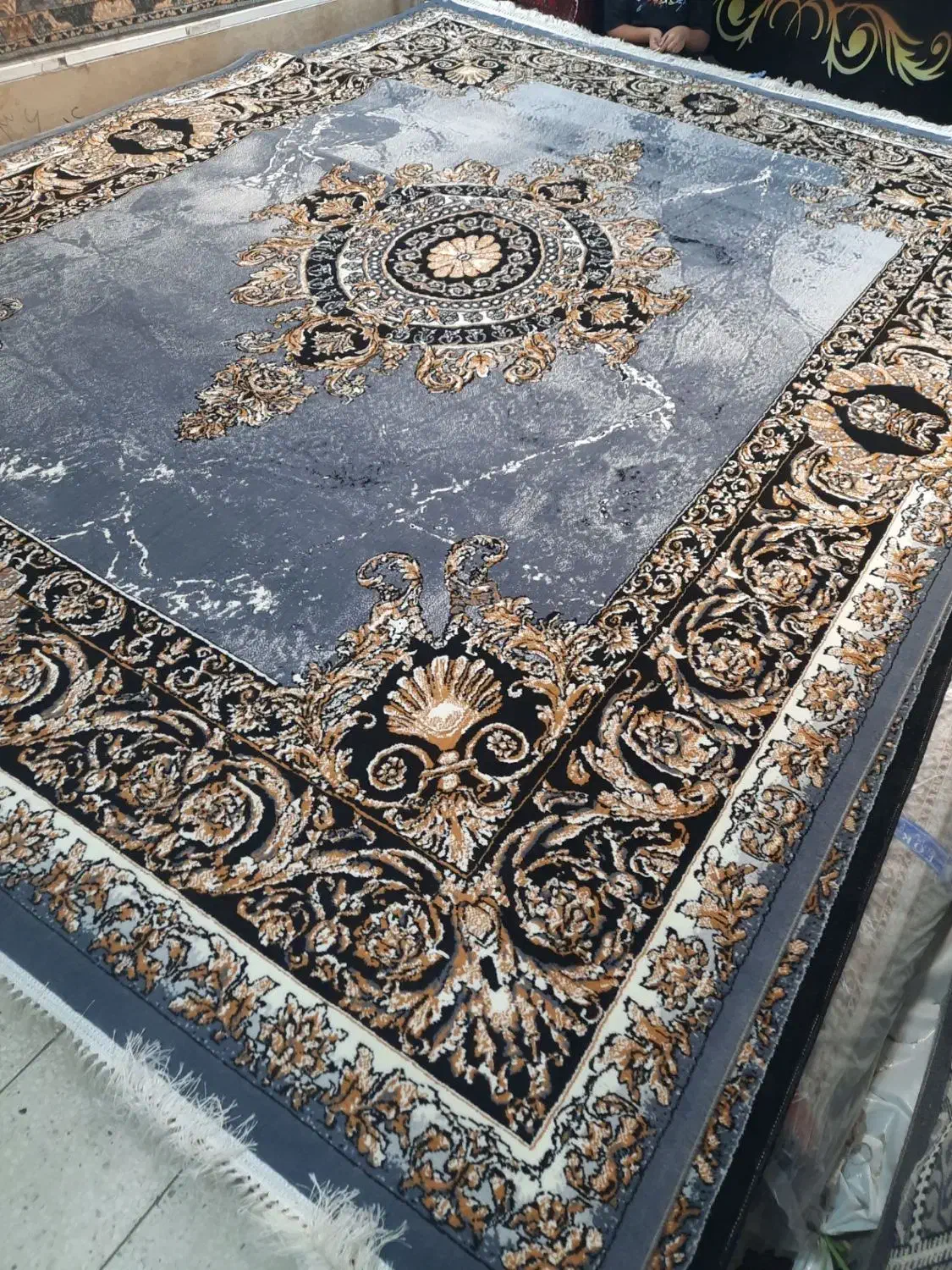 انبار فرش|فرش|مشهد, مصلی (کارمندان اول)|دیوار