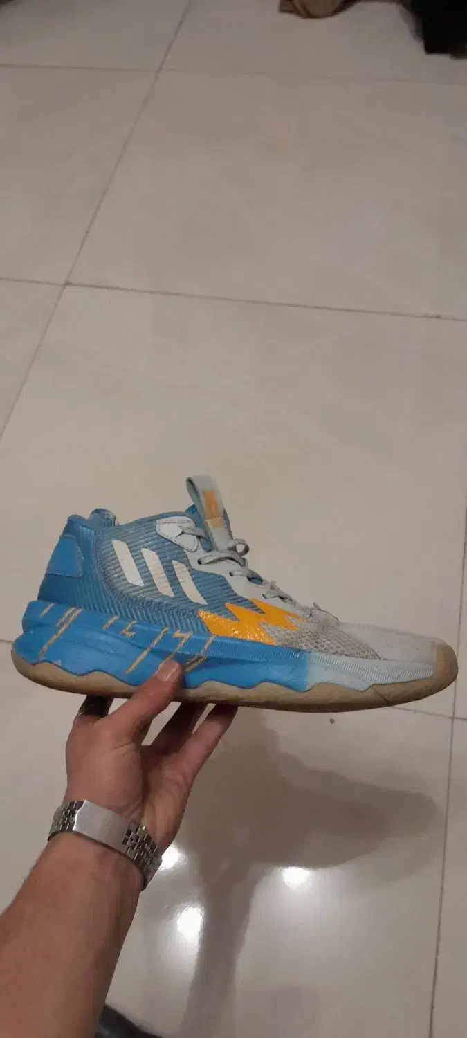 کتونی بسکتبال سالنی ویتنام|کیف، کفش، کمربند|قم, بکایی|دیوار