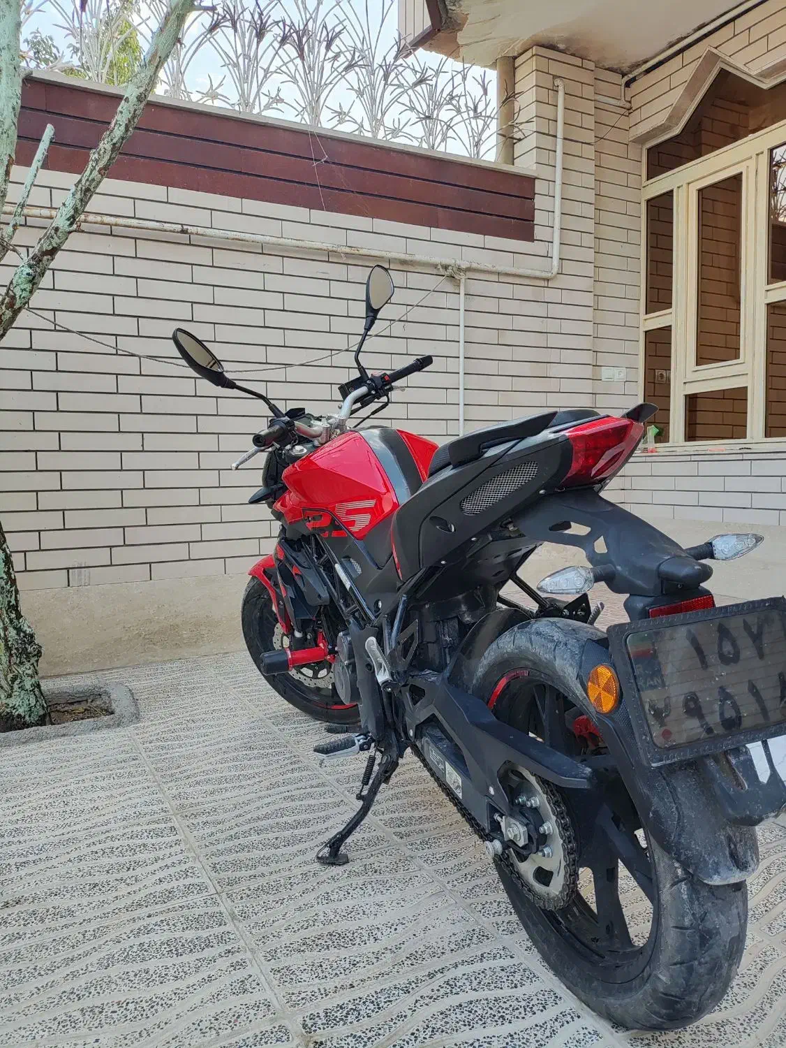 موتور بنلی 250نیوفیس ایتالیایی بروجن لردگان شهرکرد|موتورسیکلت|بروجن, |دیوار