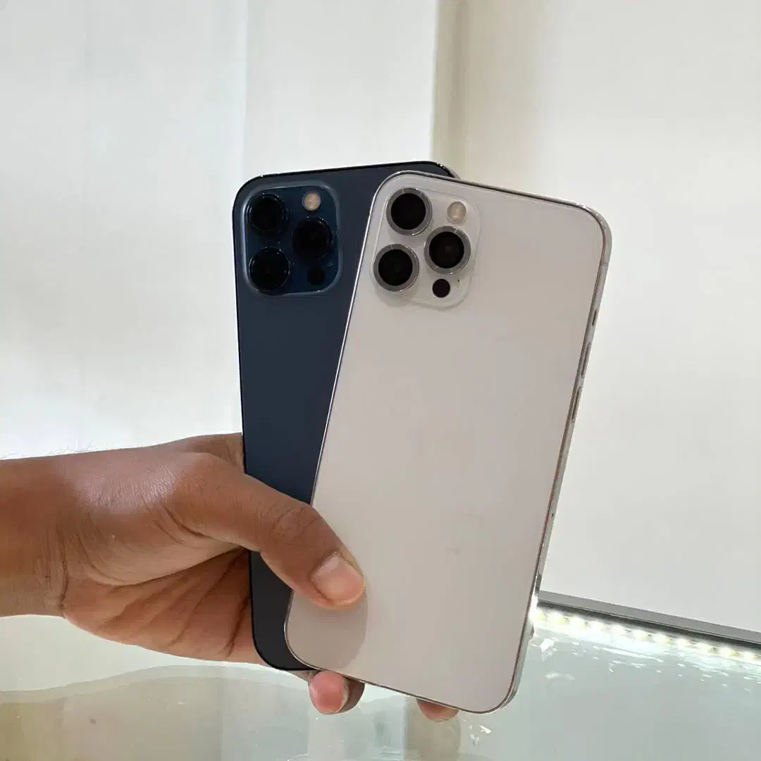 اپل iPhone 12 Pro Max با حافظهٔ ۲۵۶ گیگابایت|موبایل|مشهد, کوثر|دیوار