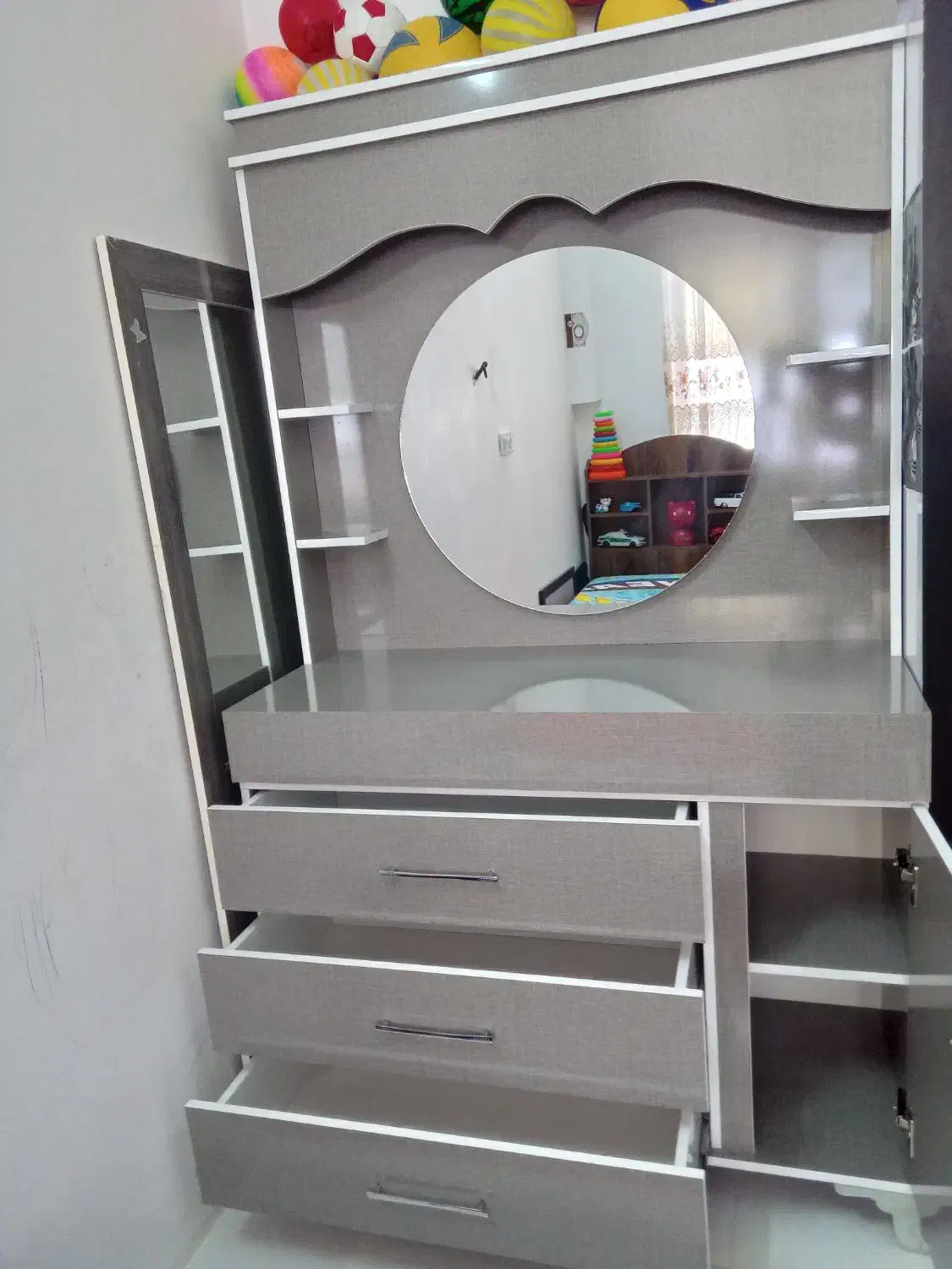 درآور|جاکفشی، کمد، دراور|بجنورد, |دیوار