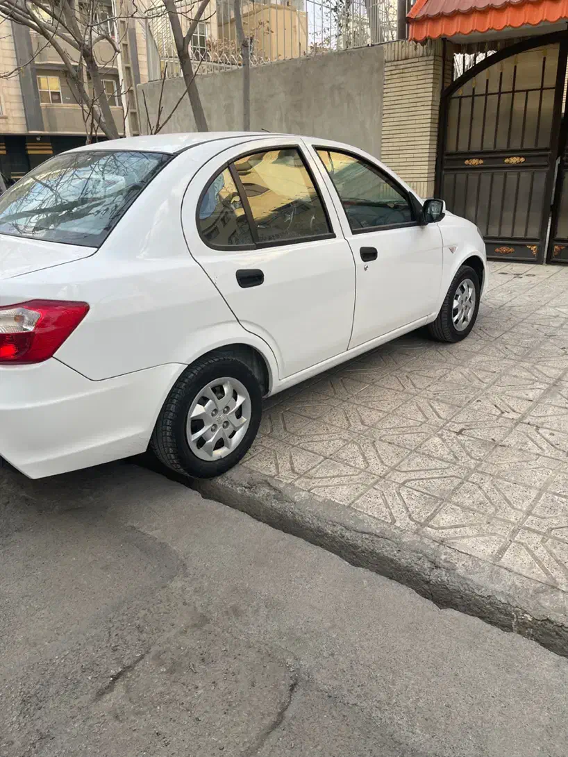 ساینا ۱۴۰۲|خودرو سواری و وانت|مشهد, هفت تیر (حافظ)|دیوار