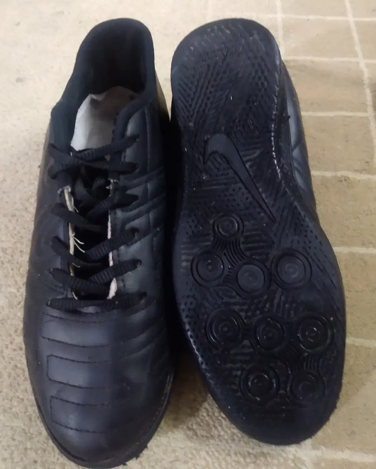 کفش فوتسال تورس|کیف، کفش، کمربند|گرگان, |دیوار