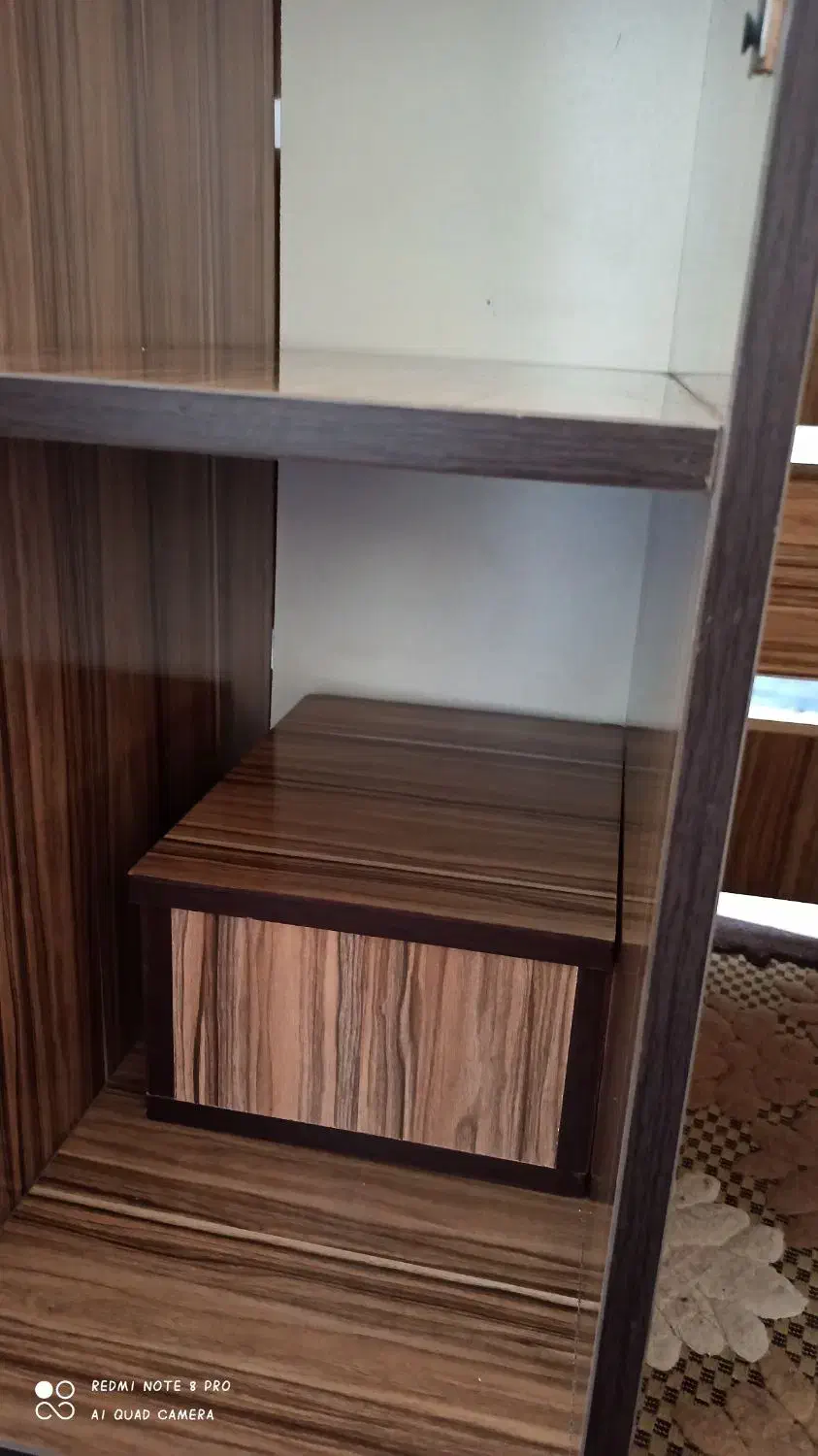 میز و صندلی|میز تحریر و کامپیوتر|بهارستان, |دیوار