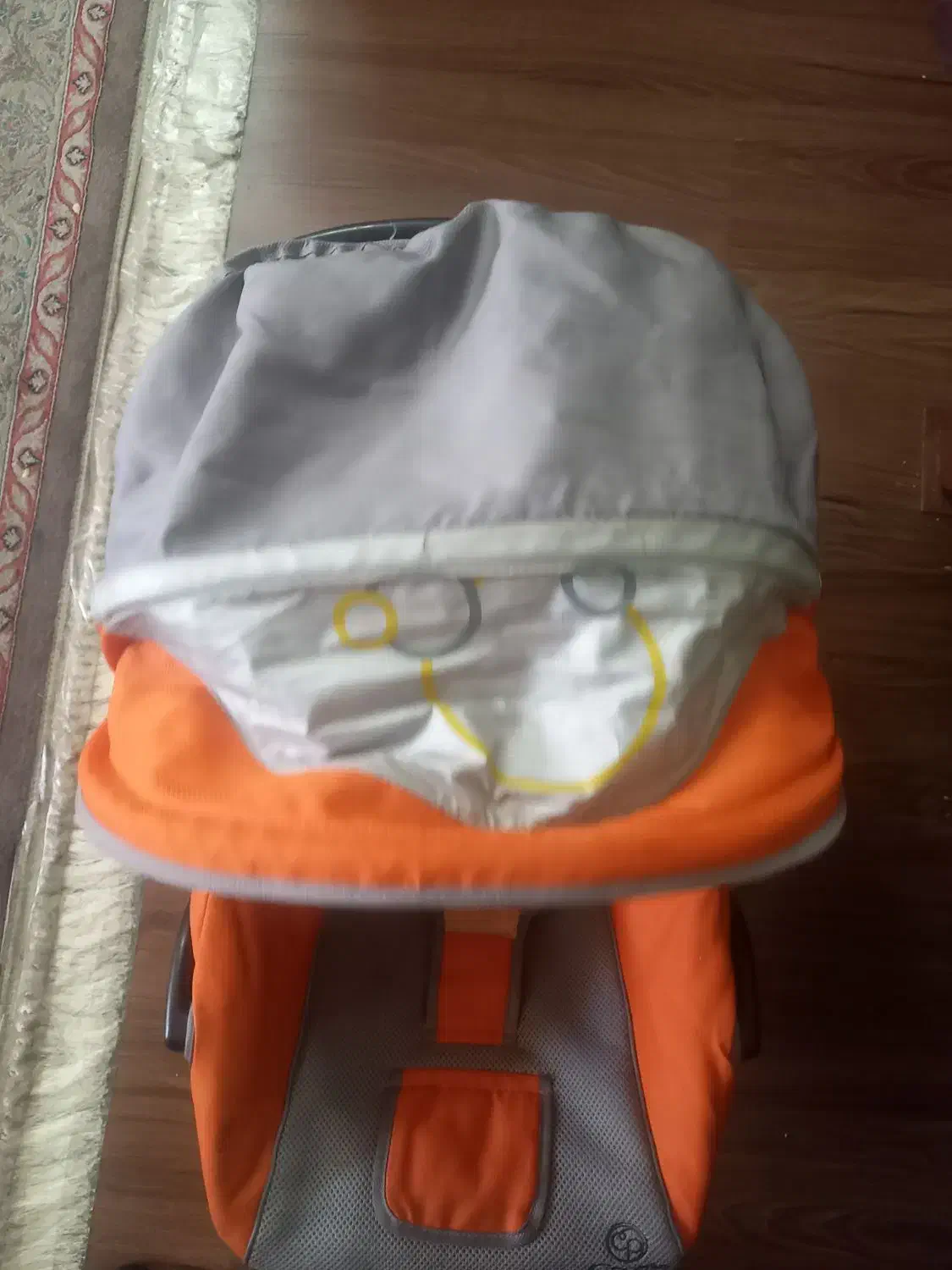 کریر|کالسکه و لوازم جانبی|شیراز, فرگاز|دیوار