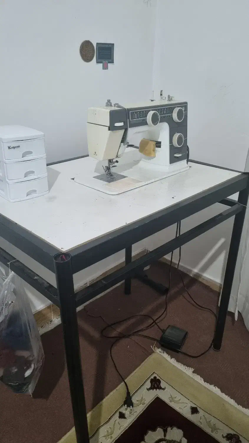میز چرخ خیاطی|لوازم خیاطی و بافتنی|کرج, کوی امامیه|دیوار