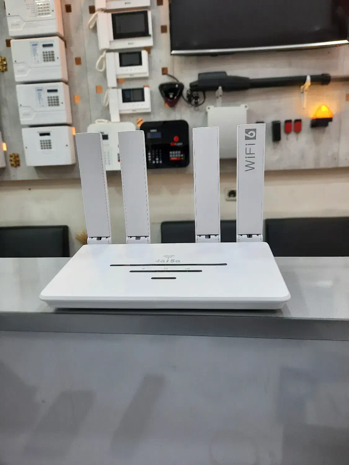 مودم 4G/5G خانگی و اداری|مودم و تجهیزات شبکه|اهواز, ۳۰ متری|دیوار