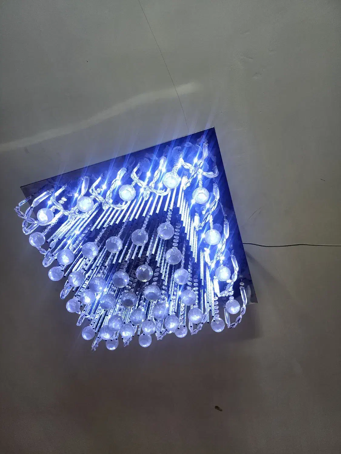 2 عدد لوستر|لوستر و چراغ آویز|تهران, صادقیه|دیوار