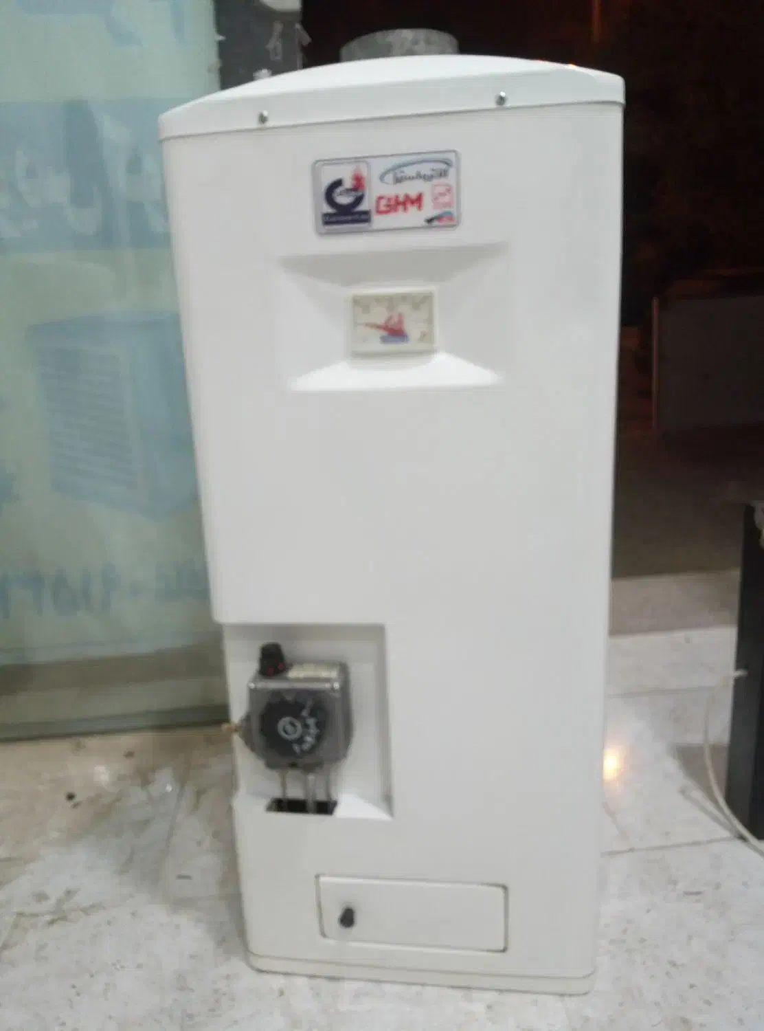 ابگرمکن ۵۰لیتری دیواری درحدنو|آبگرمکن، پکیج، شوفاژ|فردوس (خراسان), |دیوار