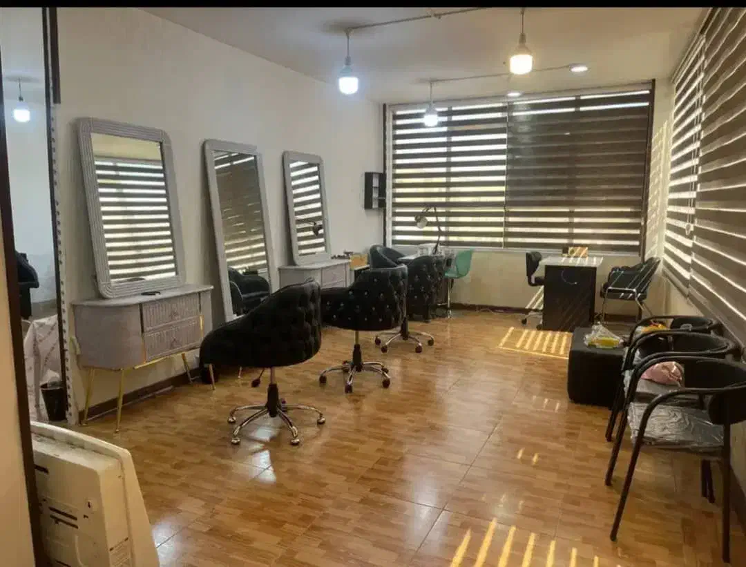 فروش اداری ۷۳متری سندتکبرگ B7 بربلوارولیعصر لوکس|فروش دفتر کار، اتاق اداری، مطب|فولادشهر, C4|دیوار