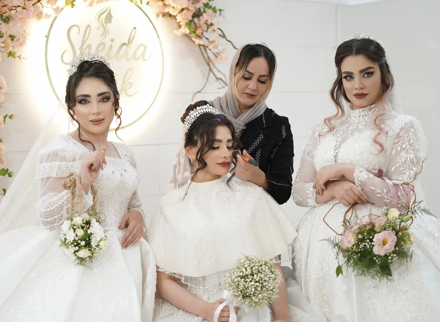 سالن زیبایی|خدمات آرایشگری و زیبایی|اسحاق آباد, |دیوار