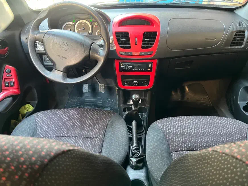 کوئیک ار ۱۴۰۱برج ۱۰ مشکی قرمز|خودرو سواری و وانت|بندر ماهشهر, |دیوار