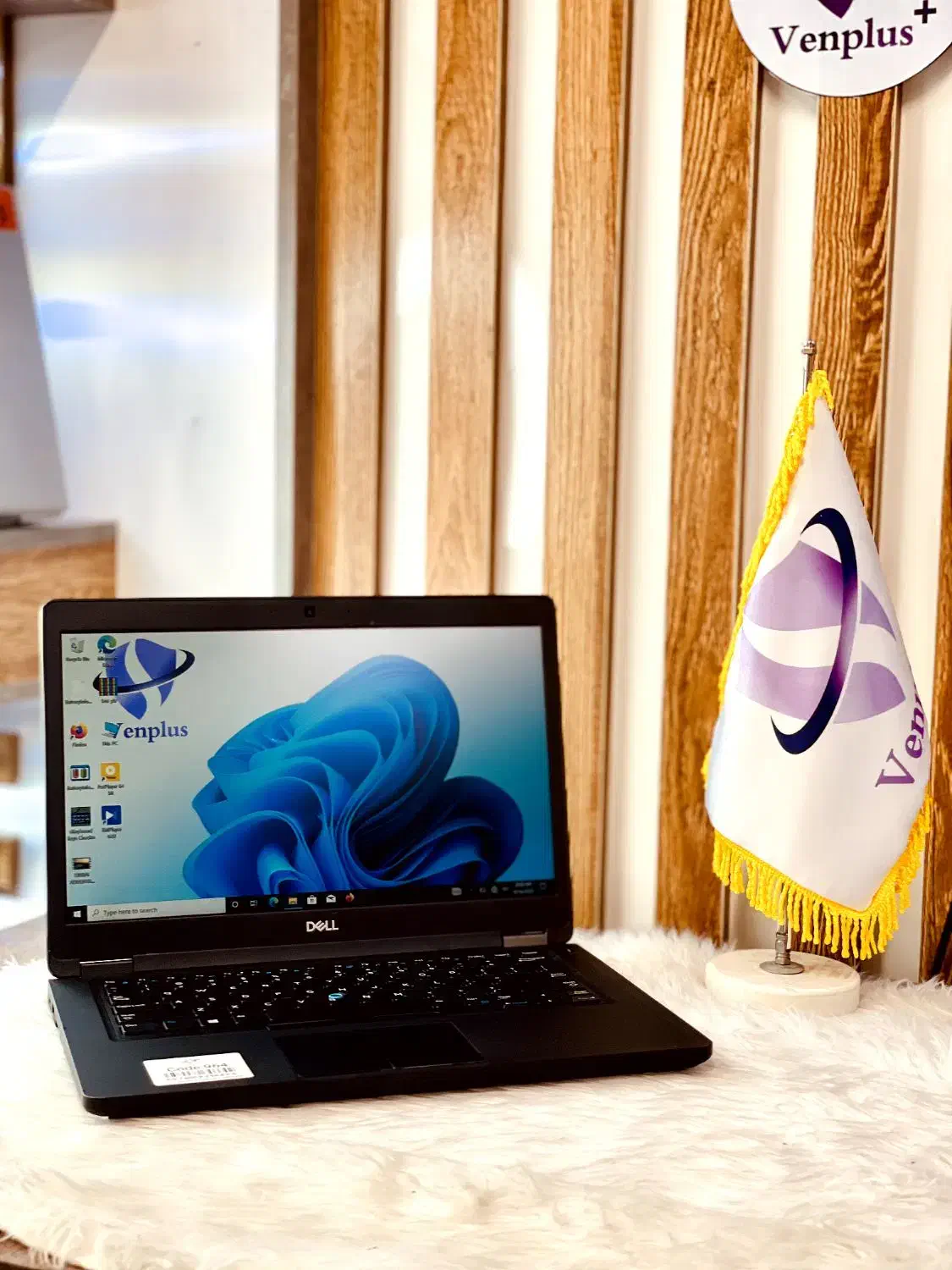 لپتاپ Dell فول پورت در حد آک بدون خط و خش(ون پلاس)|رایانه همراه|تبریز, |دیوار