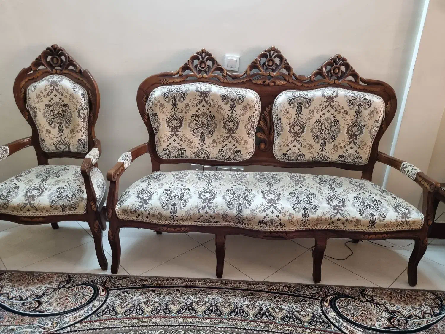 مبل استیل ۹ نفره در حد نو و کاملا تمیز|مبلمان خانگی و میز عسلی|تهران, افسریه جنوبی|دیوار