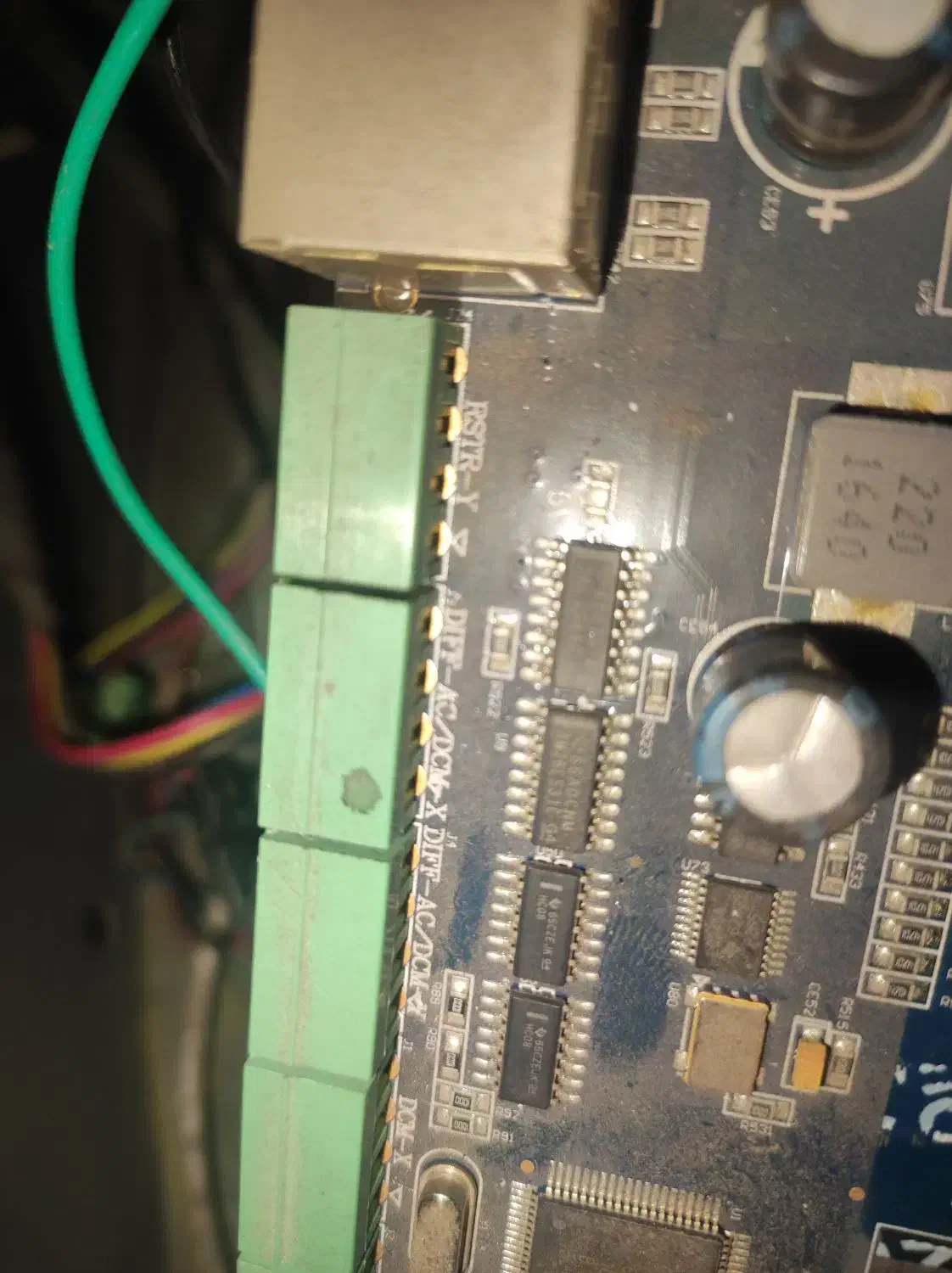 بروزرسانی شاسی بدنه دستگاه چاپ بنر هد کونیکا زار|ماشینآلات صنعتی|چهاردانگه (تهران), |دیوار