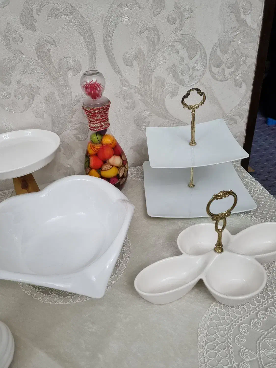 ست پذیرایی سفید.مناسب یلدا و عید نوروز|ظروف سرو و پذیرایی|محمدشهر, محمدشهر|دیوار