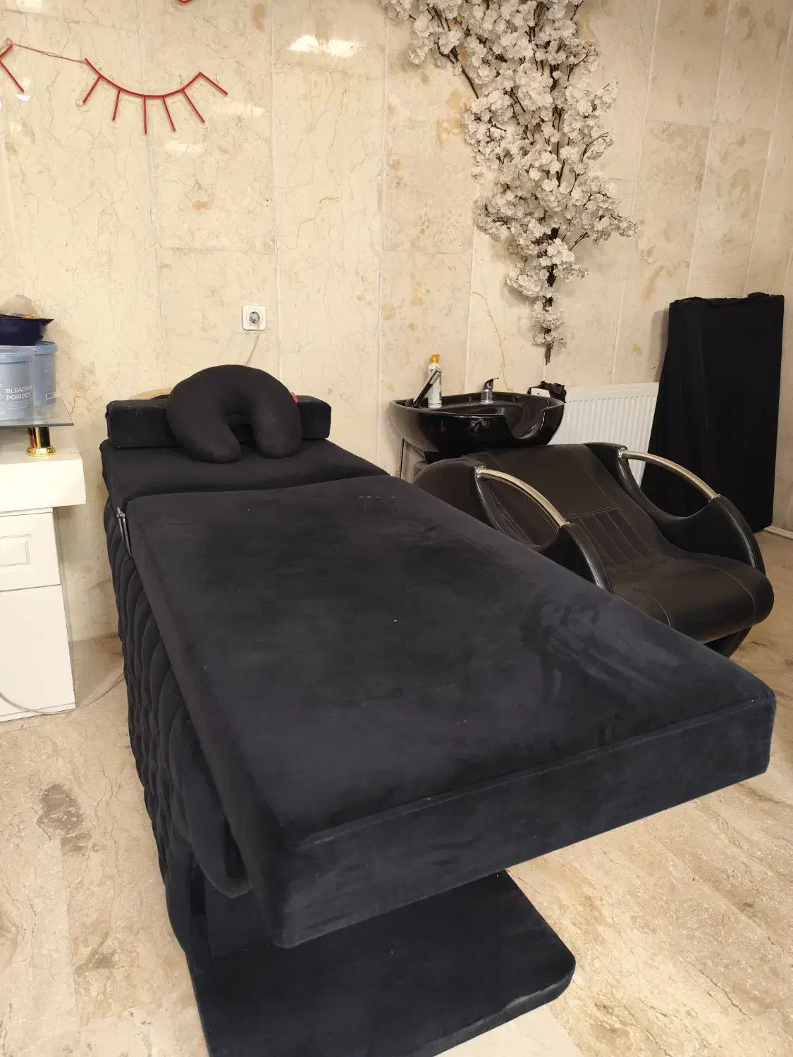 فروش وسایل سالن زیبایی|آرایشگاه و سالن‌های زیبایی|اندیشه, اندیشه فاز ۳|دیوار