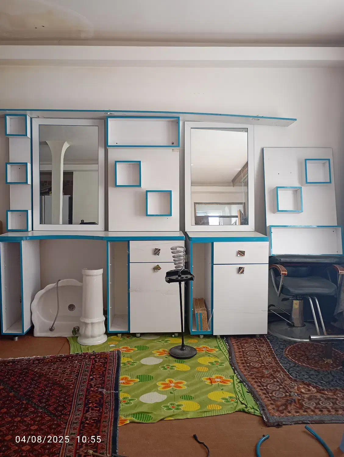 لوازم ارایشگری|آرایشگاه و سالنهای زیبایی|خسروشاه, |دیوار