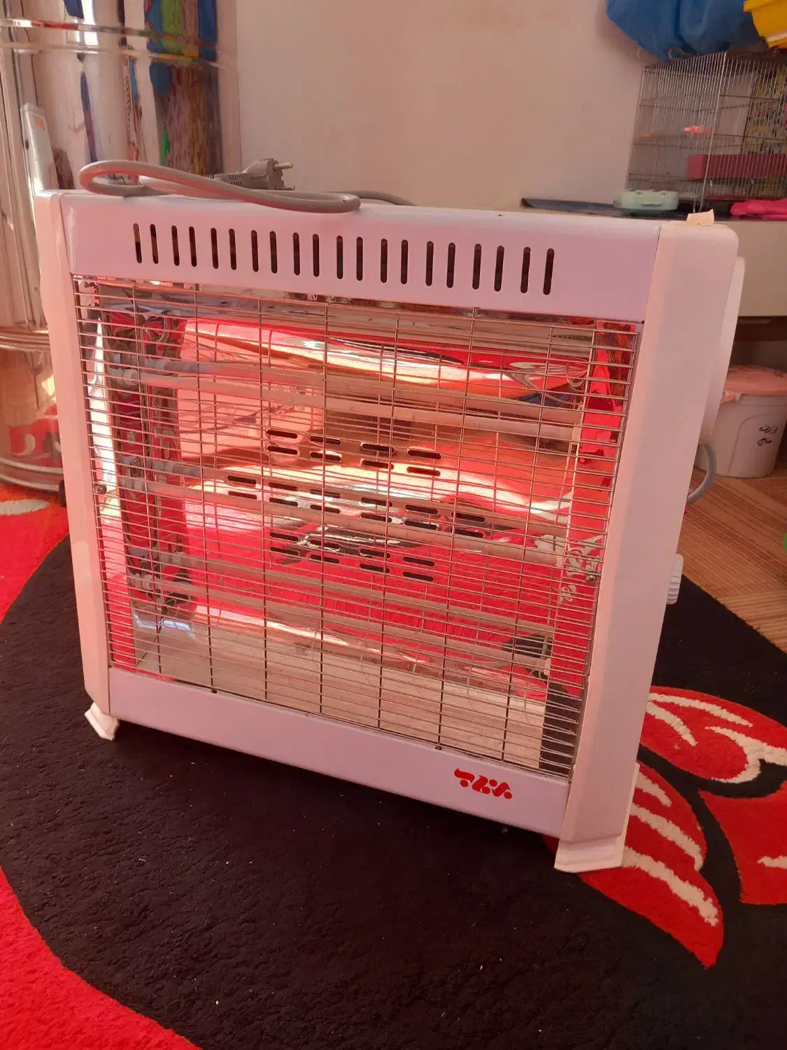 بخاری برقی جهت فروش|بخاری، هیتر، شومینه|قروه, |دیوار