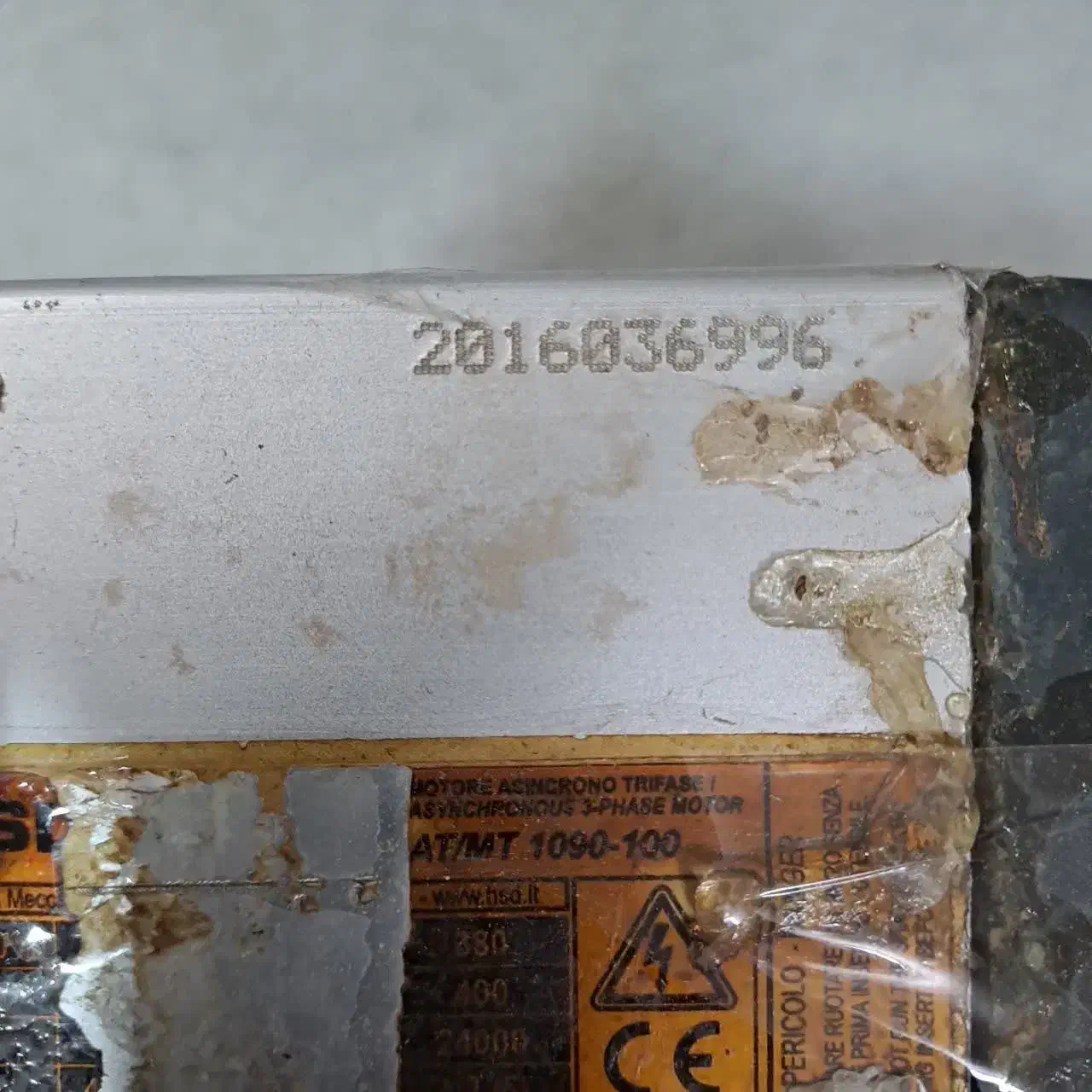 نجاری سی ان سی|ماشینآلات صنعتی|قم, تعویض پلاک|دیوار