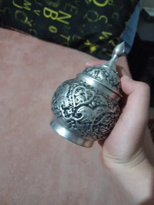 قندان قلم زنی قدیمی|صنایع دستی و سایر لوازم تزئینی|اصفهان, شمس آباد|دیوار