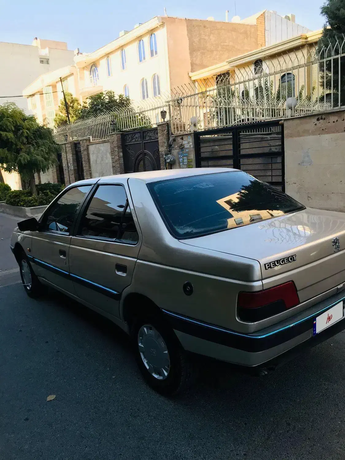 405|خودرو سواری و وانت|چهارباغ, |دیوار