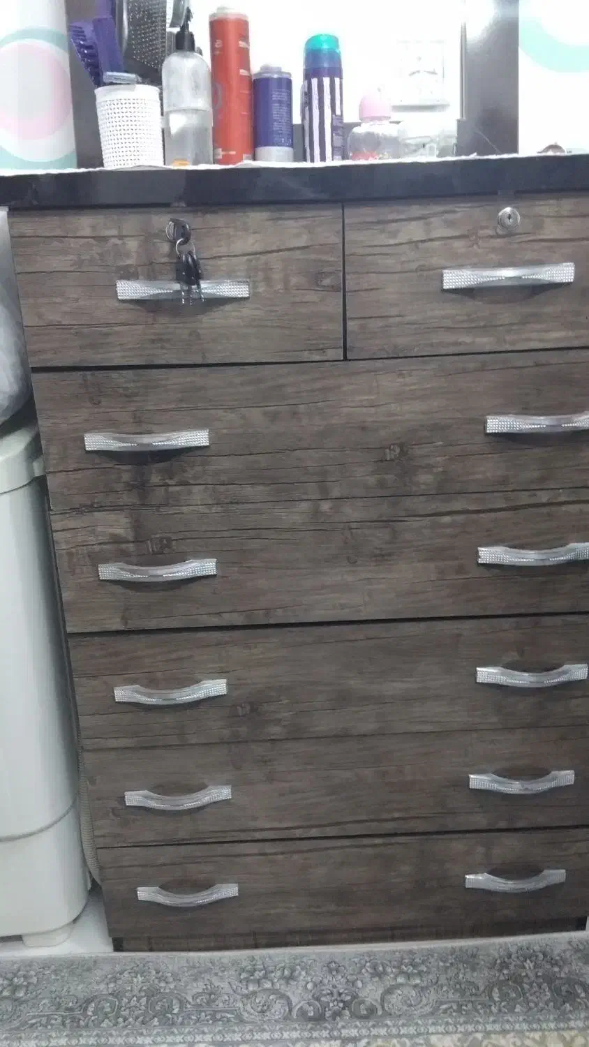 دلاور در حد نو ۷ کشویی|تخت و سرویس خواب|سبزوار, گلشن|دیوار