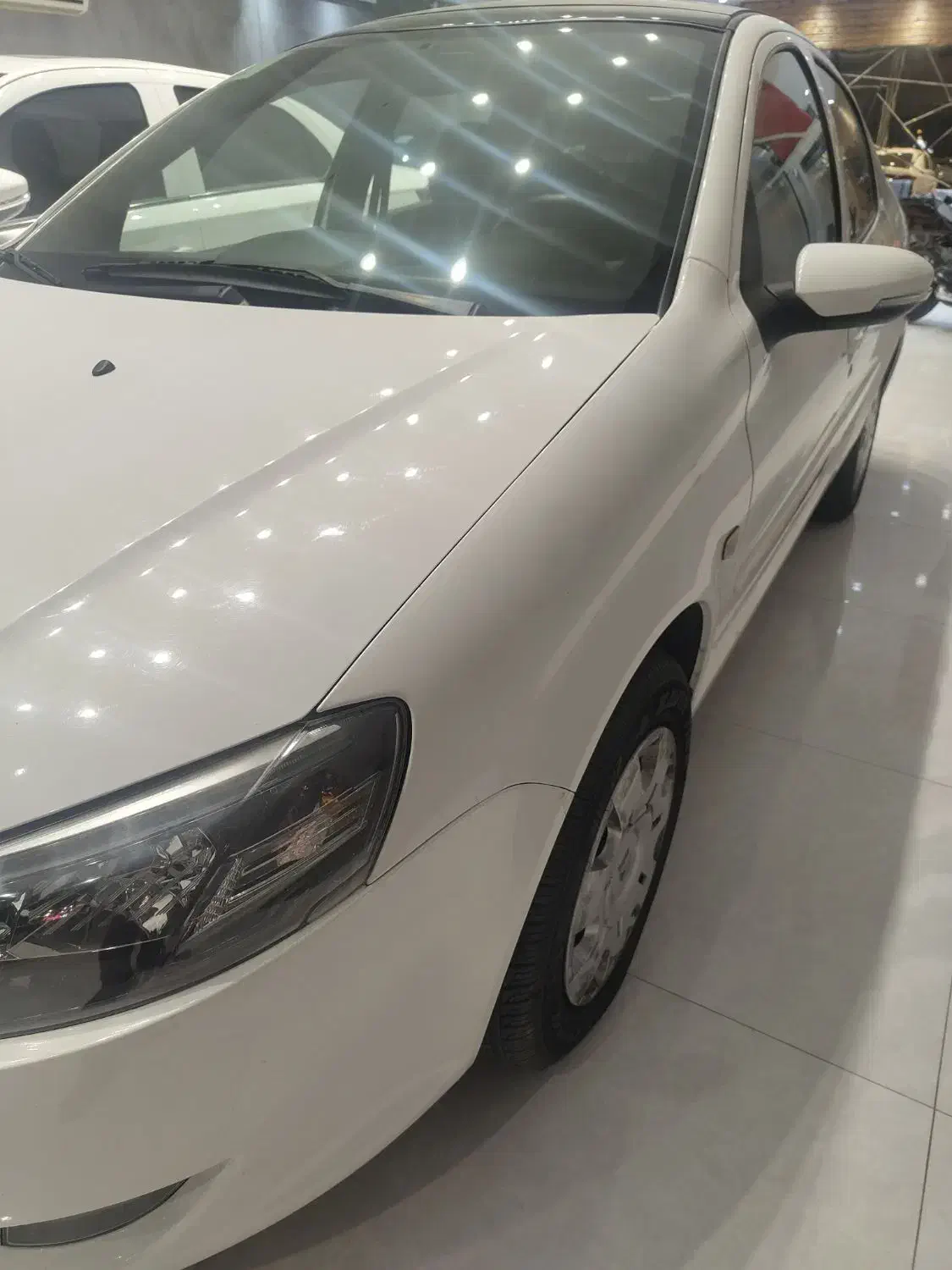 رانا پلاس پانامدل۴۰۱سفید|خودرو سواری و وانت|قم, زنبیل آباد|دیوار