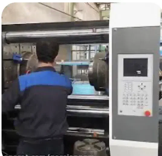 نیروی فنی تولید اپراتور دستگاه تزریق پلاستیک|استخدام صنعتی، فنی، مهندسی|شیراز, شهرک صنعتی شیراز|دیوار