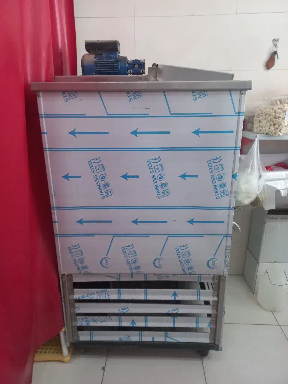 شیر سرد کن|فروشگاه و مغازه|آشتیان, |دیوار