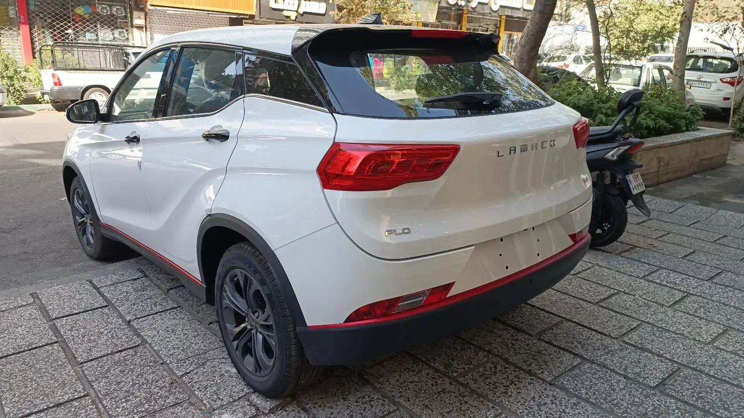 لاماکو فلو با اقساط بلند مدت|خودرو سواری و وانت|تهران, پونک|دیوار