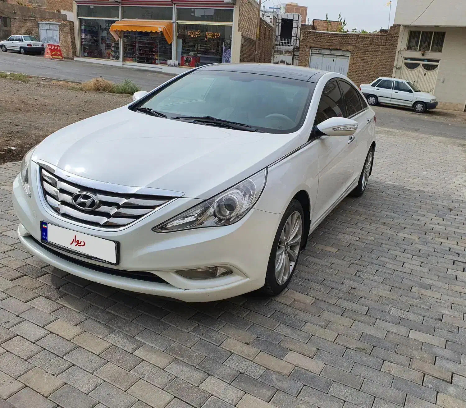 2011|خودرو سواری و وانت|مرند, |دیوار