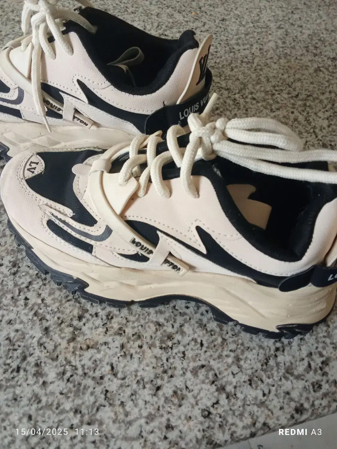 کفش|کیف، کفش، کمربند|قزوین, |دیوار