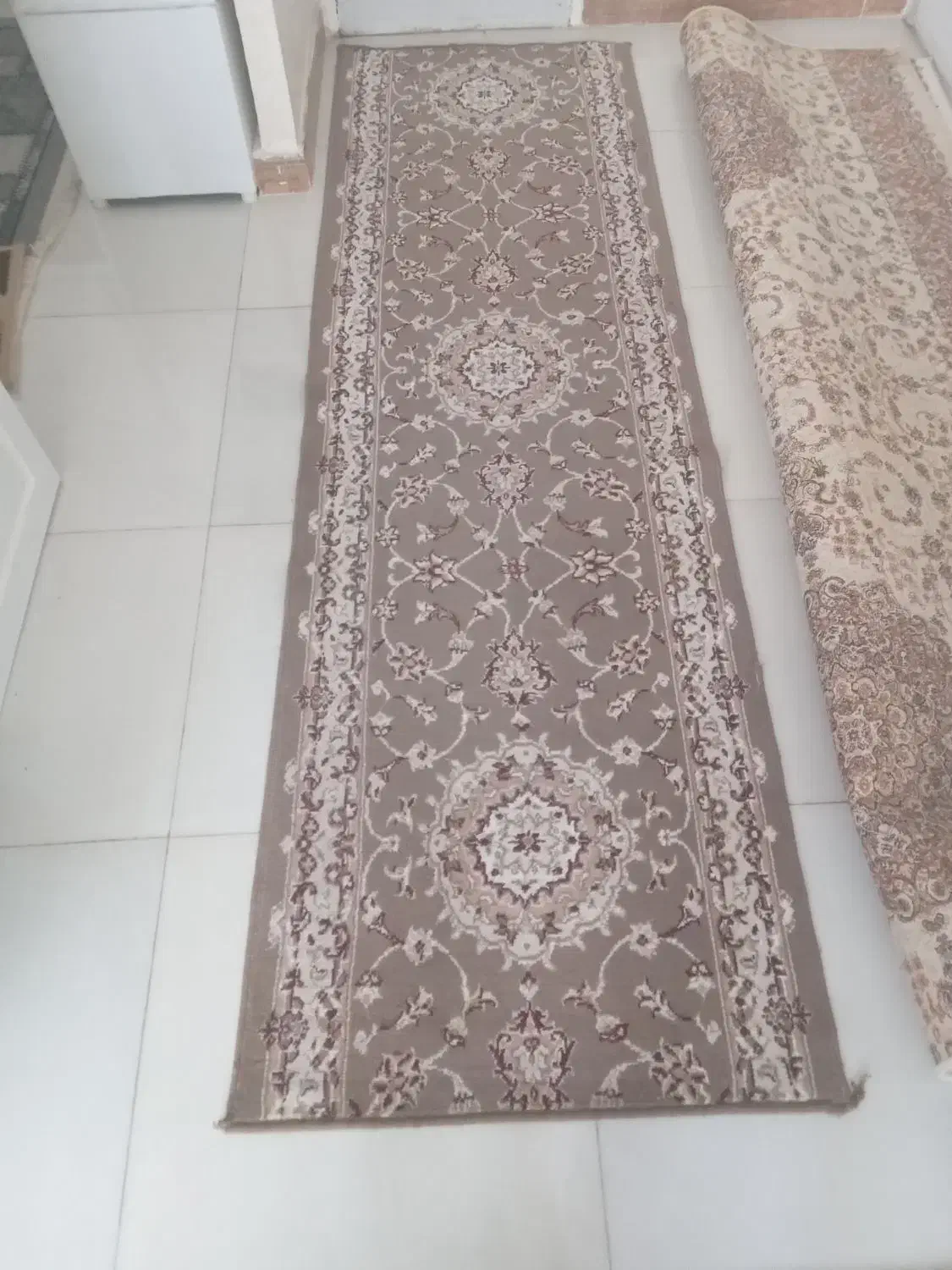 کناره و پادری|فرش|مشهد, گلبرگ شمالی|دیوار