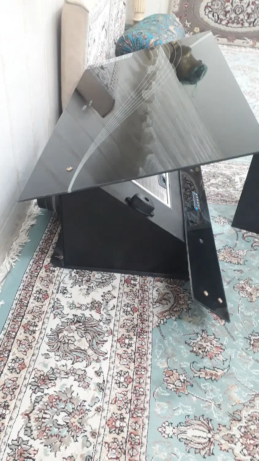 هود شیشه ای مورب مارک پارس|هود|نسیم‌شهر, |دیوار