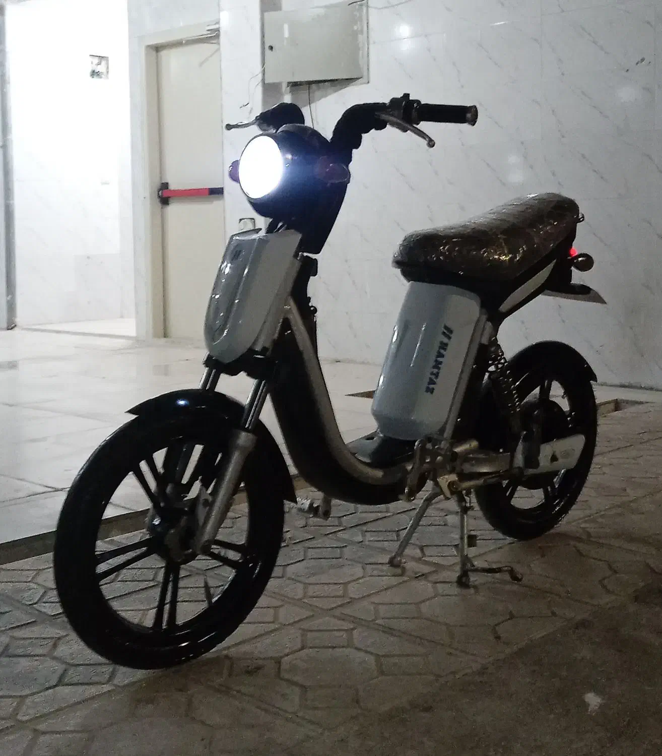 موتور برقی همتاز خشک|موتورسیکلت|اردبیل, |دیوار