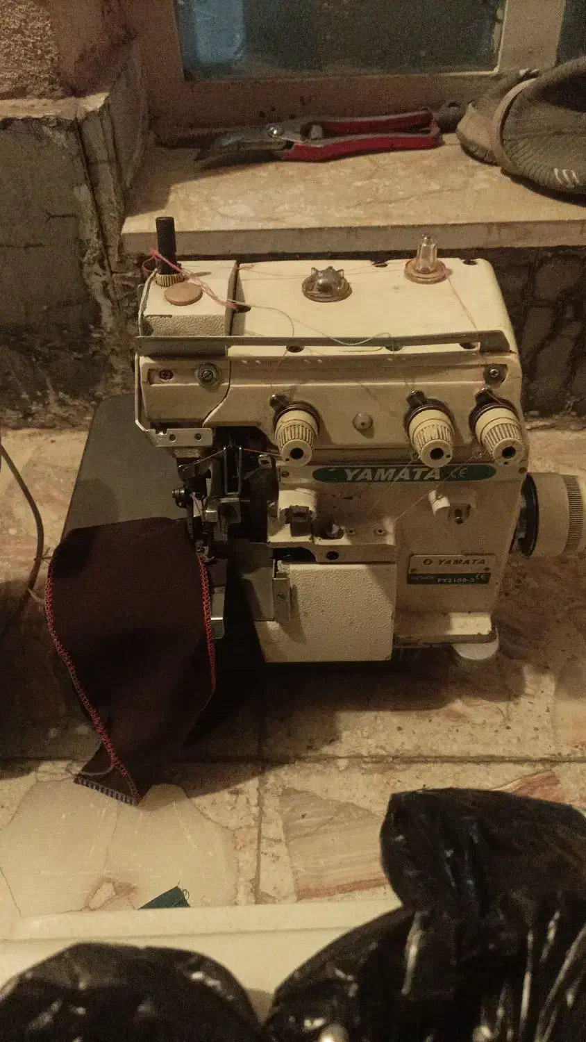 چرخ خیاطی فروش فوری|چرخ خیاطی و ریسندگی|شیراز, بازار|دیوار