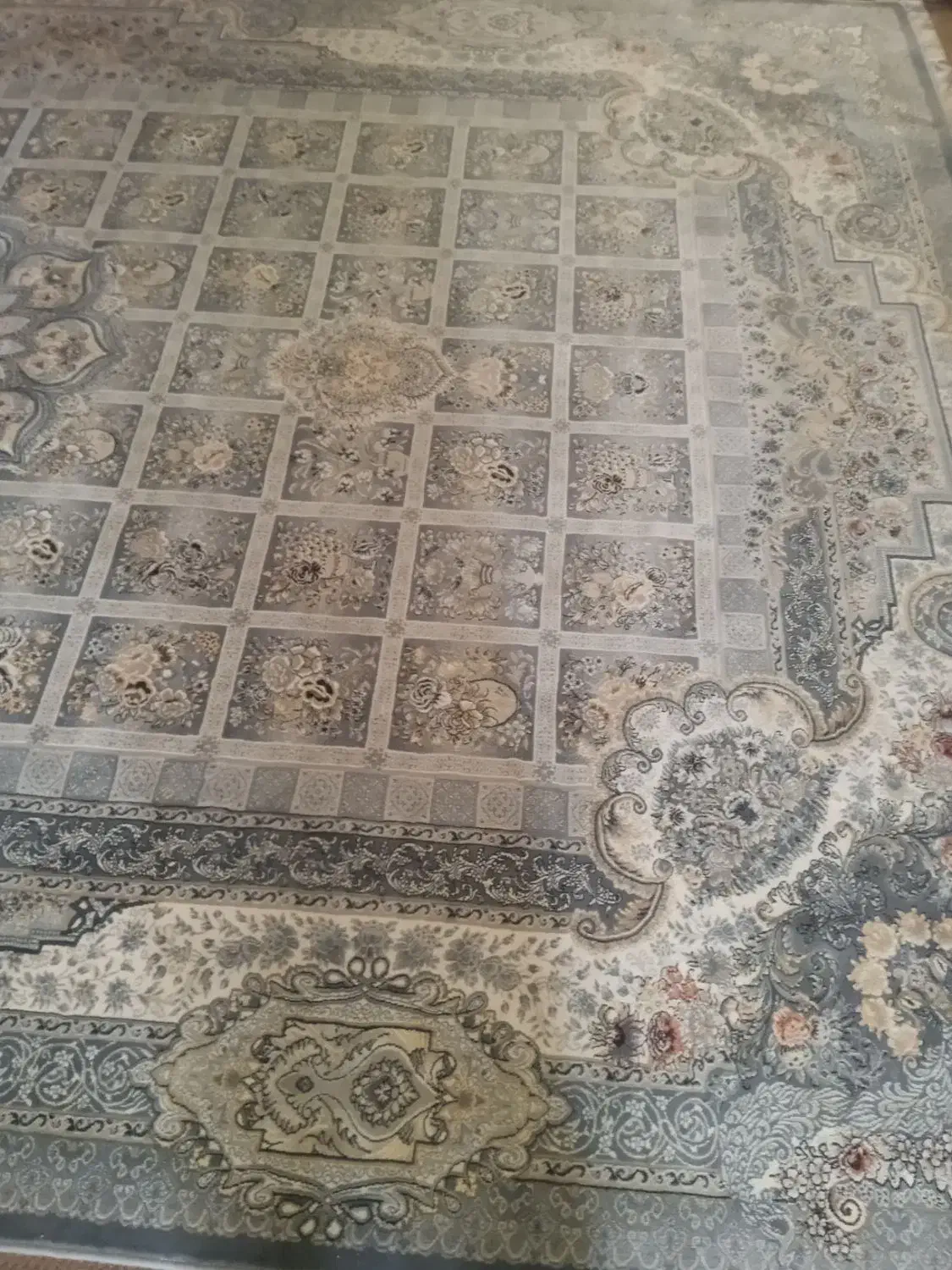 فرش نه متری نو یکسال گرفتم|فرش|گلستان (تهران), |دیوار