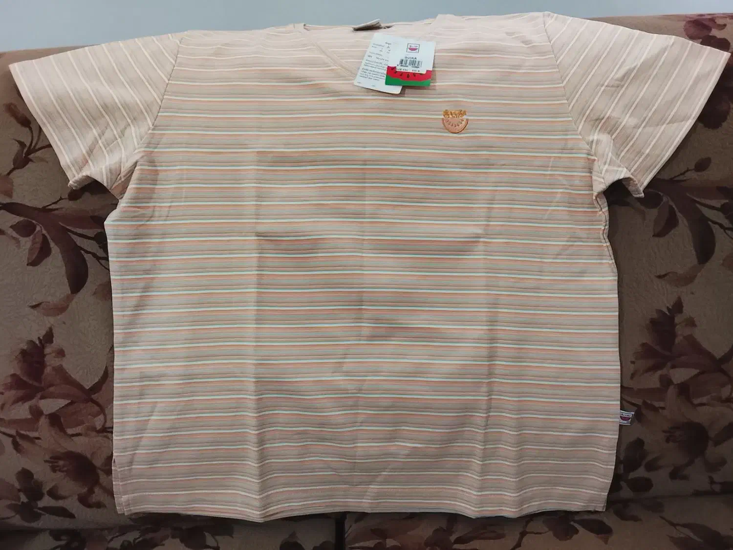 دو عدد تیشرت زنانه تایلندی اصل و یک دامن هندی|لباس|صدرا-فارس, فاز ۲|دیوار