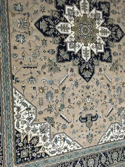 سه تخته فرش نه متری درحد|فرش|هشتگرد, فاز ۱ مهستان|دیوار