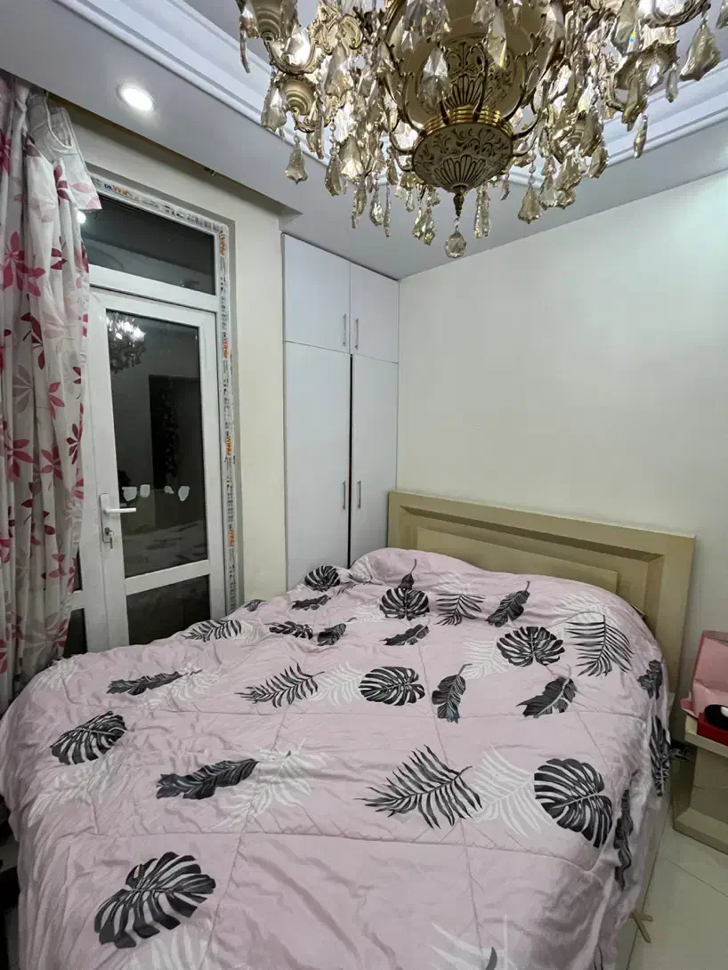 واحد جنوبی فول امکانات پارکینگ اصلی