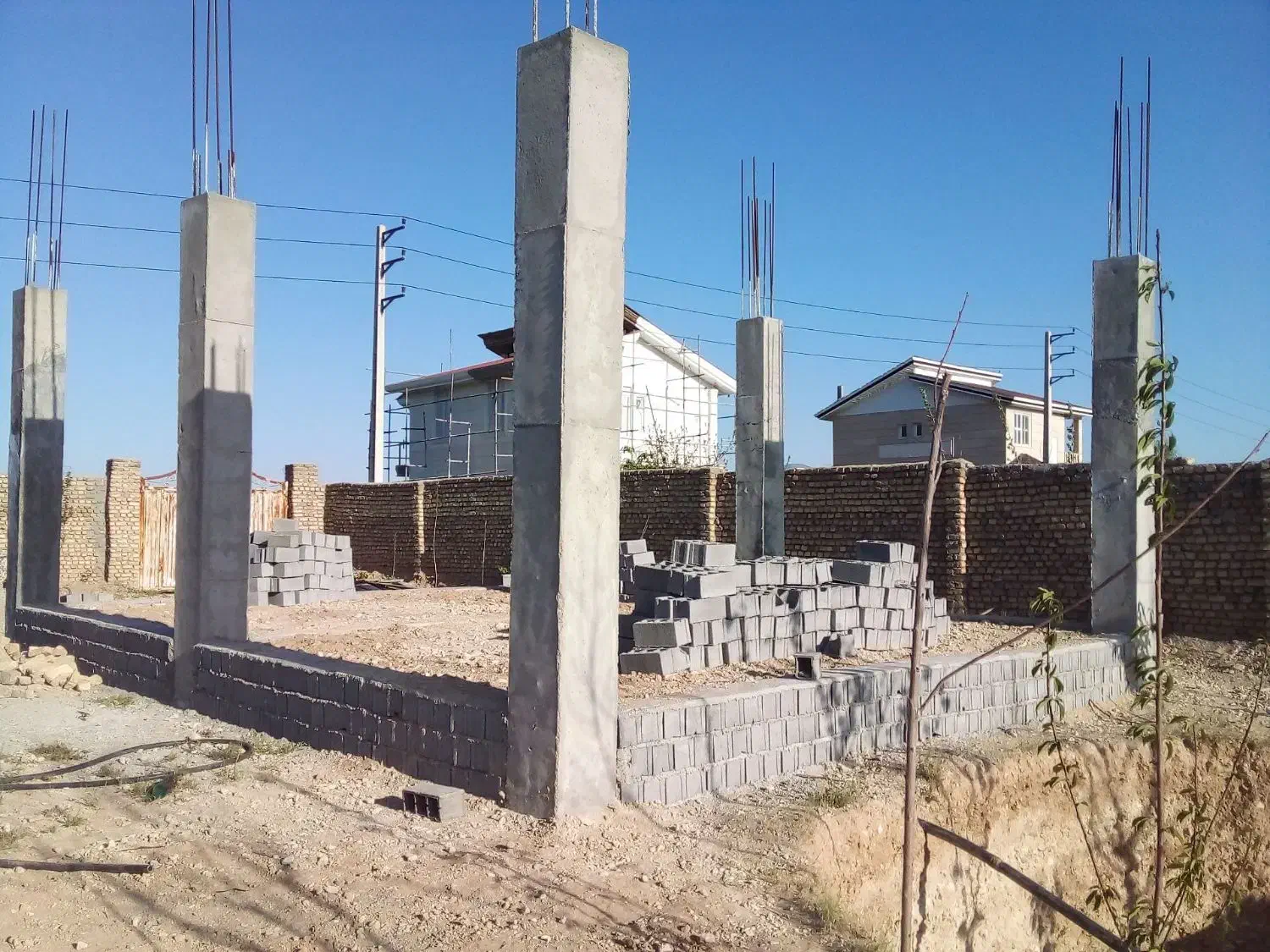 آرماتوربندی .اجرای سقف.  استخر .پیمانکاری|خدمات پیشه و مهارت|رودهن, |دیوار