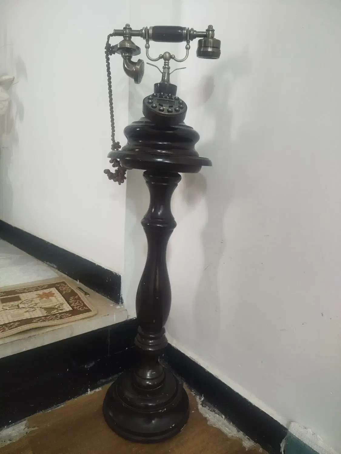 تلفن چوبی|کلکسیون اشیاء عتیقه|نورآباد, |دیوار