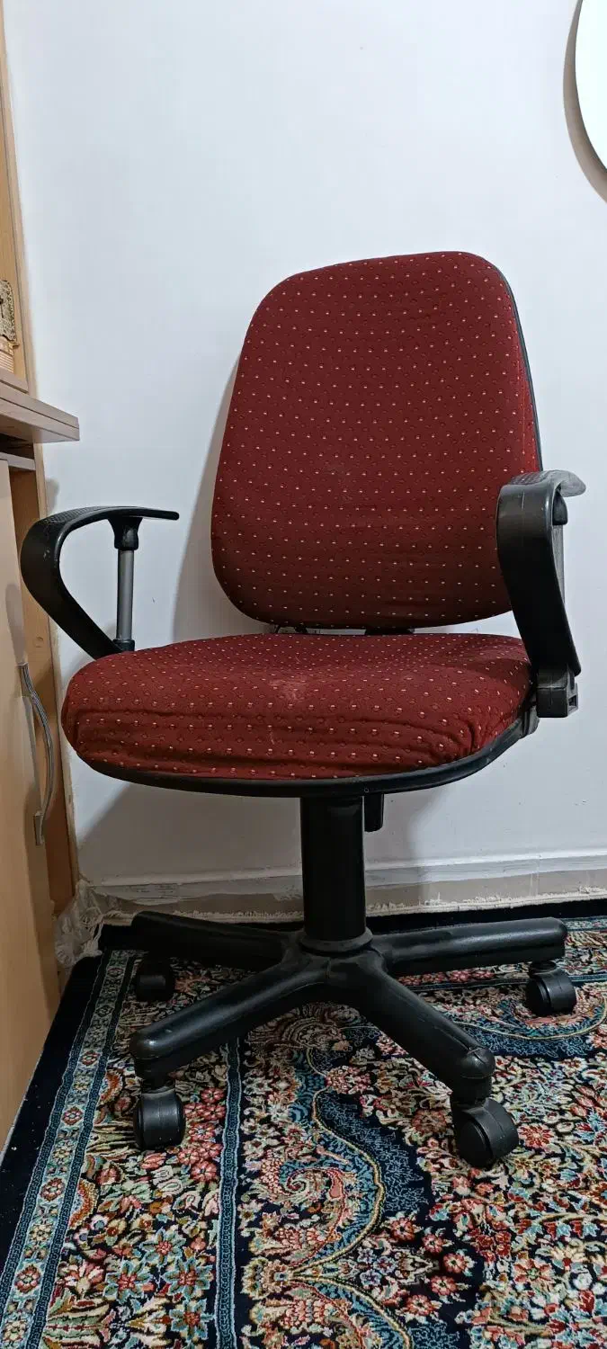 صندلی چرخدار ۱۸۰۰|مبلمان اداری|رشت, شهرک الغدیر|دیوار