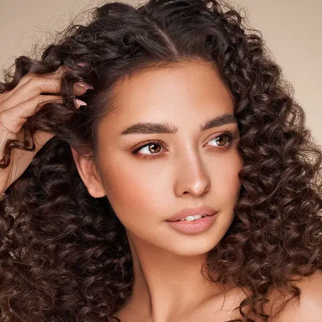 استخدام نیرو شیدینگ لب و فر دائم وفیبروز و اسکالپ|استخدام درمانی، زیبایی، بهداشتی|تهران, سنائی|دیوار