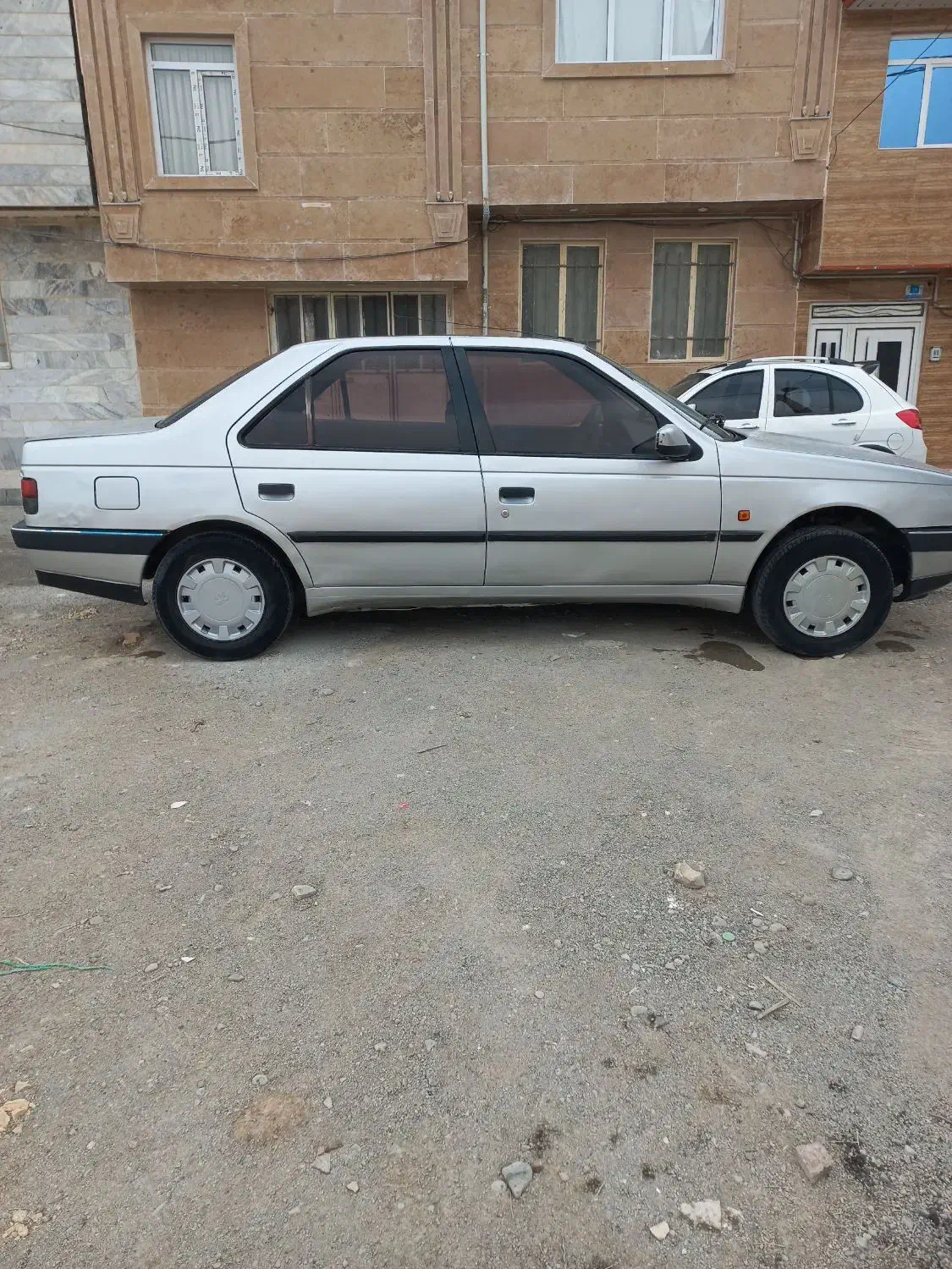 پژو۴۰۵|خودرو سواری و وانت|ماهدشت, |دیوار