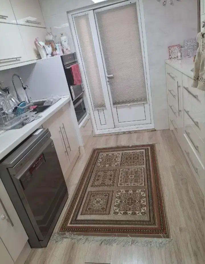 ۱۳۵ متر/۳ خواب / ویلایی /بسیار تمییز/اردستانی