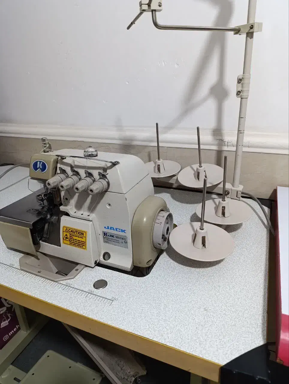 چرخ خیاطی سردوز ۴نخ|چرخ خیاطی و ریسندگی|مرودشت, ابوذر شمالی‎|دیوار