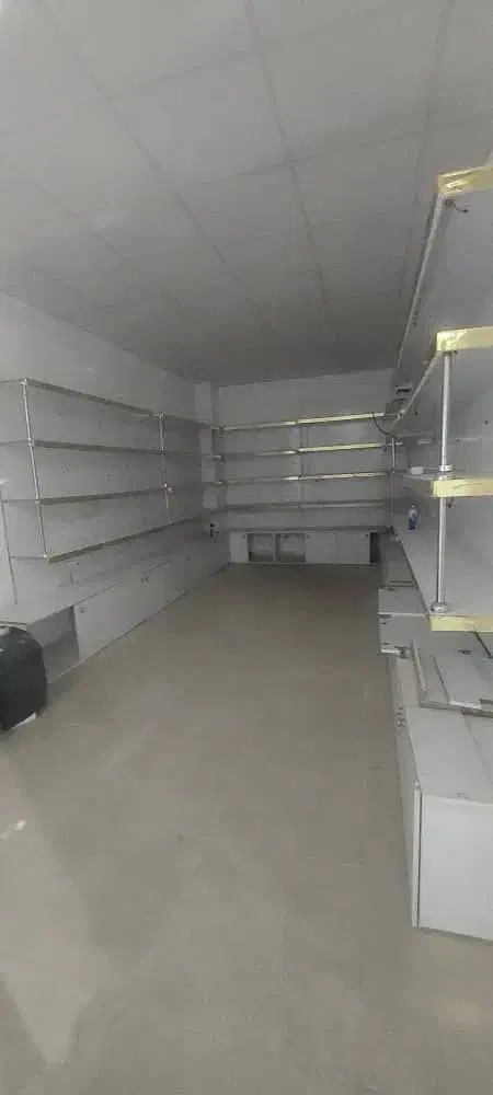 مغازه مجتمع تجاری مکران بفروش میرسه|فروش مغازه و غرفه|جاسک, |دیوار