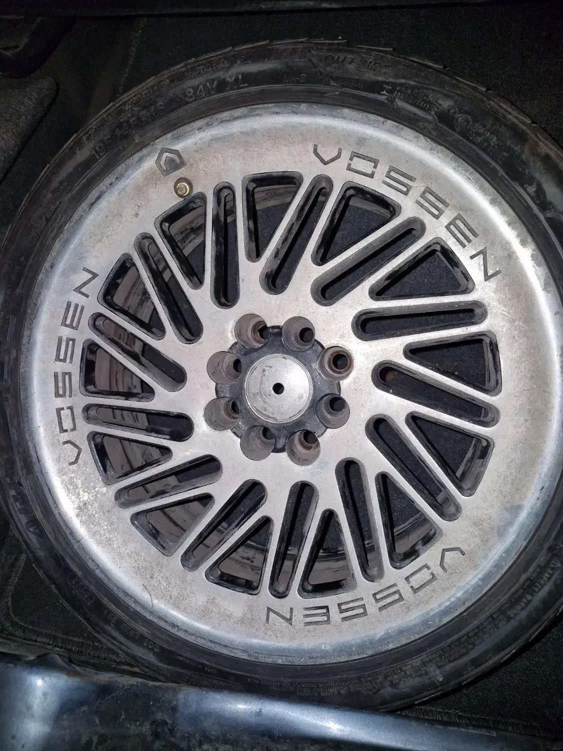 رینگ و لاستیک ۱۶ ووسن|قطعات یدکی و لوازم جانبی|مشهد, نیزه|دیوار